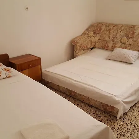 Authentic Hvar * Vrbanj